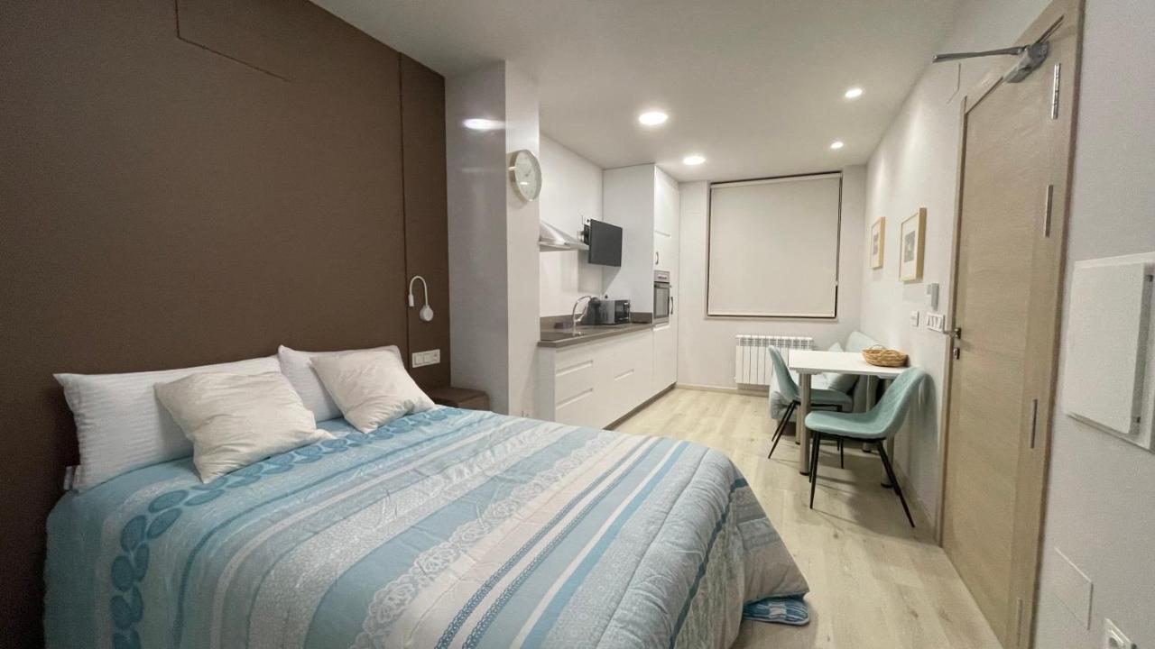 Carrizo de la Ribera Estudio Puertas Del Orbigo מראה חיצוני תמונה